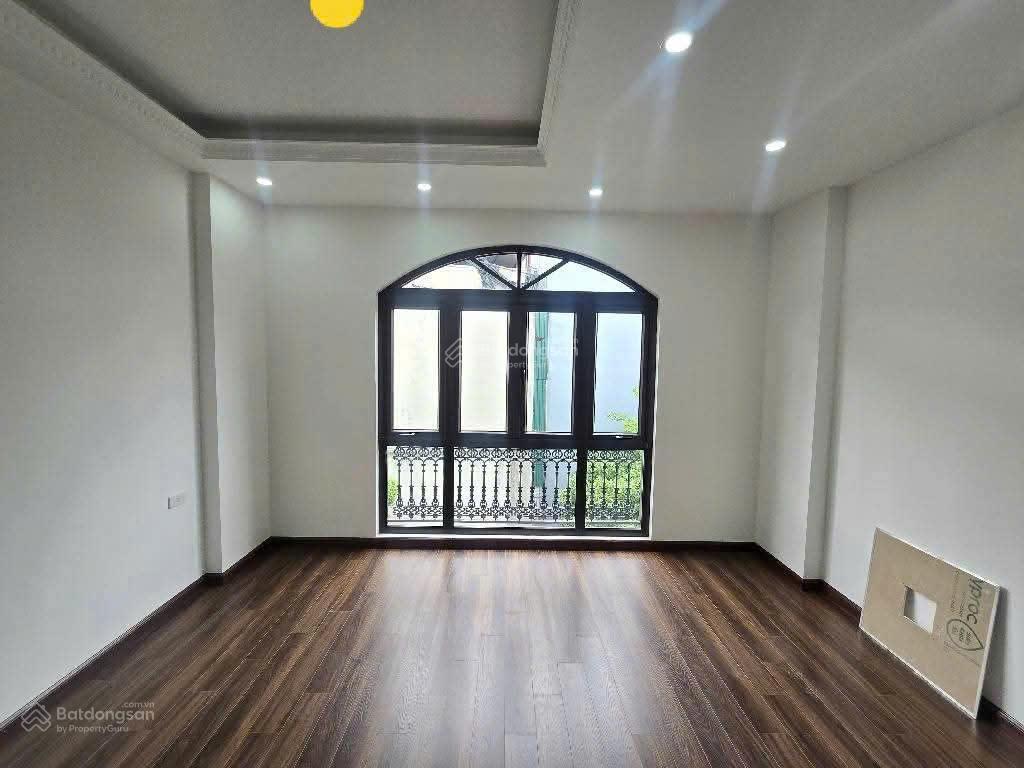Chỉ 2 tỷ x nhà bình minh 4t đẹp  3pn  full đồ 0977 690 ***  gần đh đại nam  ba la hà đông