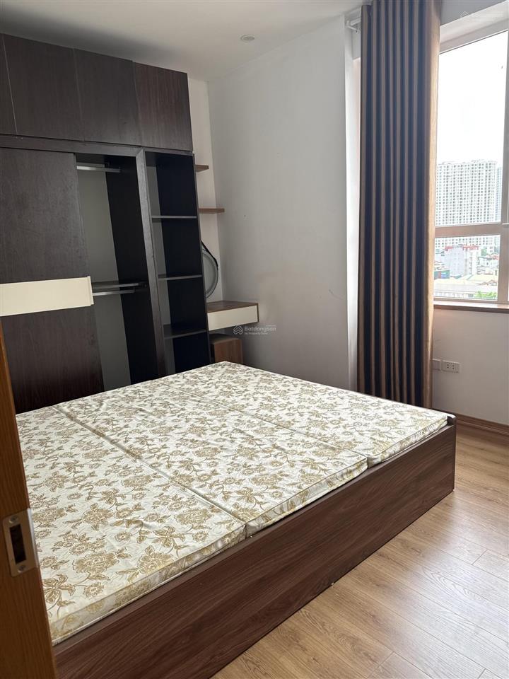 Cho thuê căn góc tòa c star tower 283 khương trung, 15 triệu, 92m2, hàng hot!