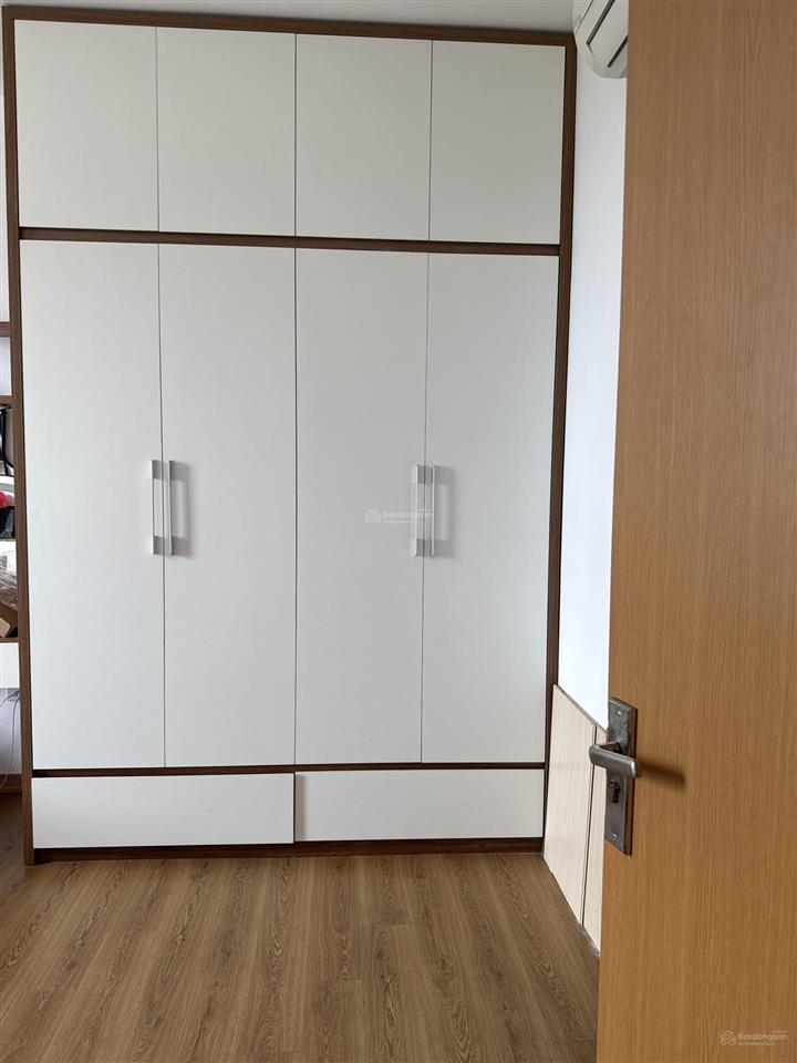 Cho thuê căn góc tòa c star tower 283 khương trung, 15 triệu, 92m2, hàng hot!