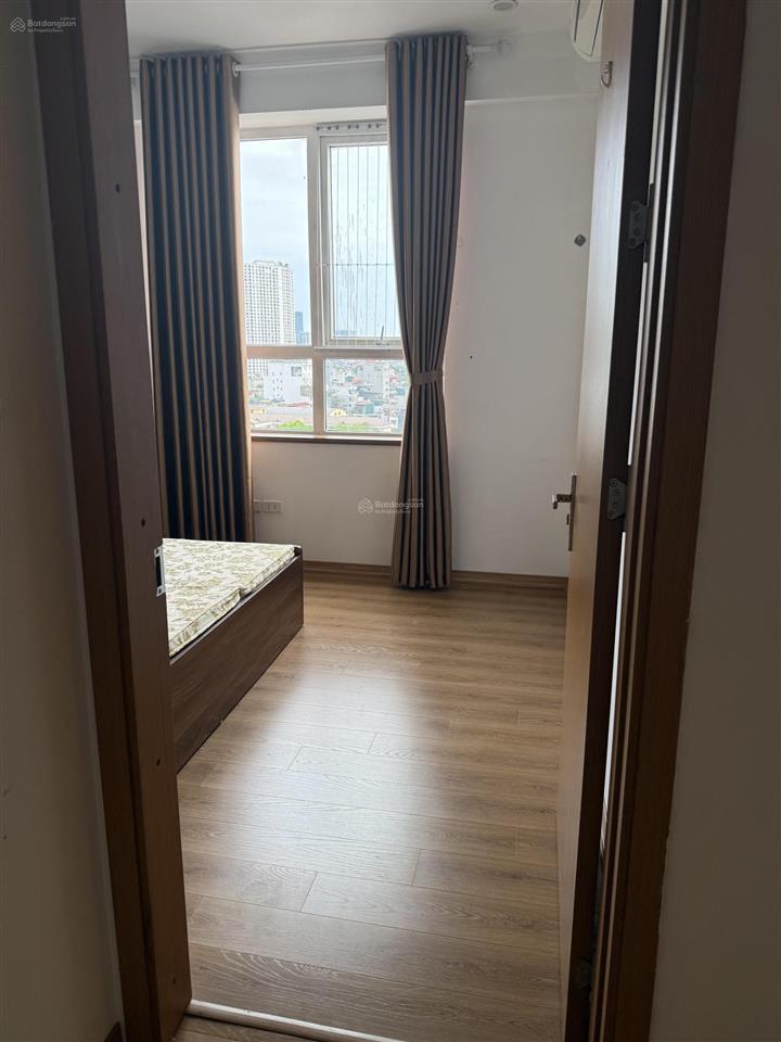 Cho thuê căn góc tòa c star tower 283 khương trung, 15 triệu, 92m2, hàng hot!
