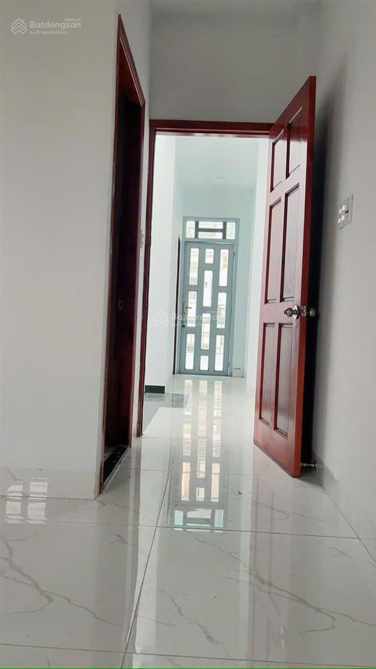 Bán nhanh nhà 3 tầng kdc hoàng hoa long hậu, cần giuộc tây ninh