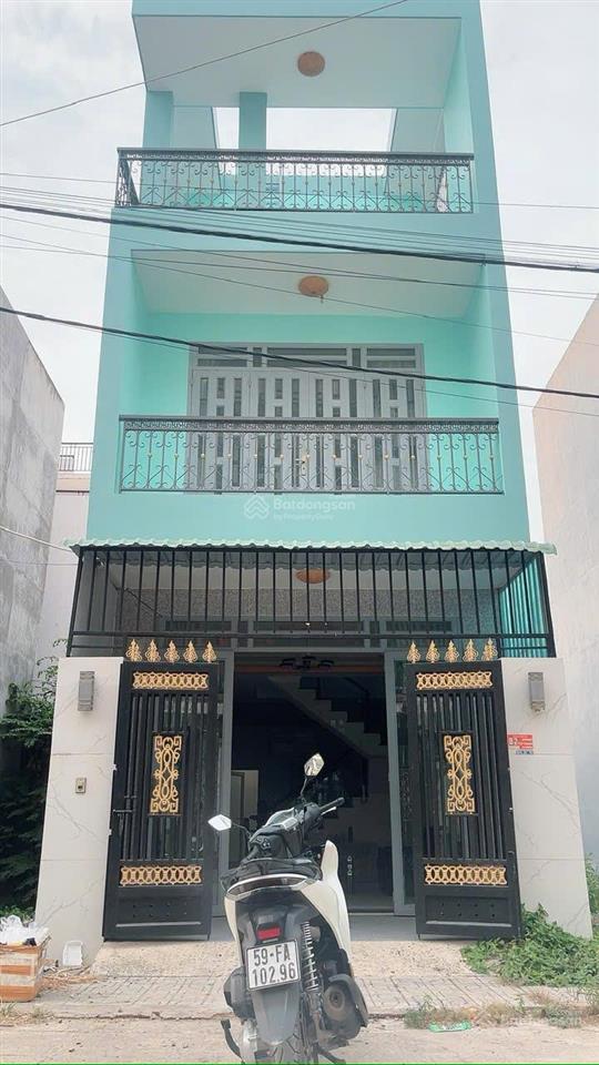 Bán nhanh nhà 3 tầng kdc hoàng hoa long hậu, cần giuộc tây ninh