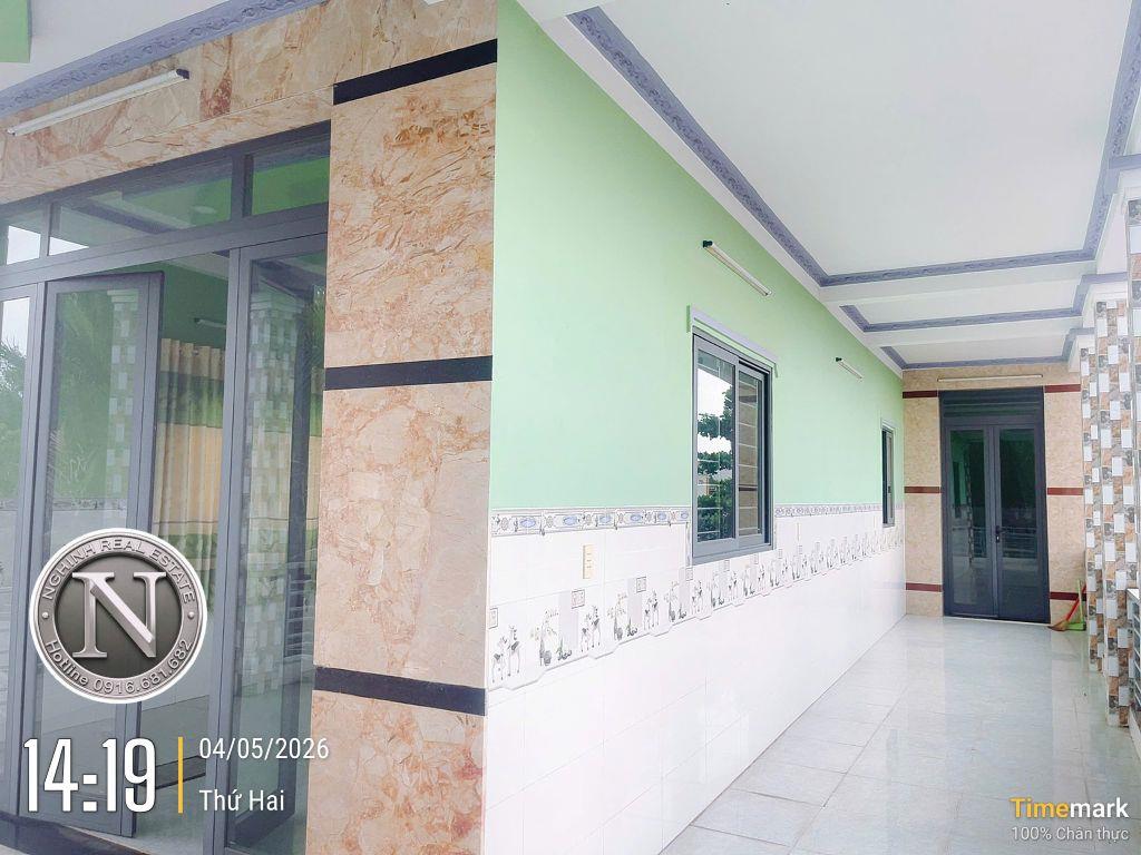 Cần Bán Nhà 3 Tầng KDC long Hậu Cần Giuộc Tây Ninh Mới