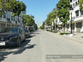 Gấp! giá đầu tư! trung tâm đô thị, liền kề hinode royal park, hoài đức, ngã tư đường 17m