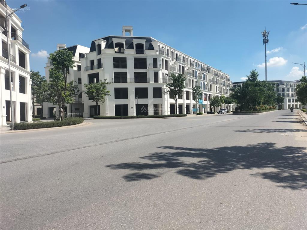 Căn góc đường 30m, kinh doanh nhộn nhịp, liền kề hinode royal park, hoài đức, 200m2