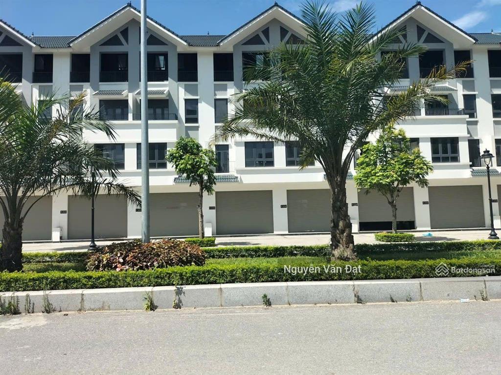 Gấp! căn ngộp cắt lỗ, đường 30m, chỉ hơn 13 tỷ, kinh doanh, hinode royal park, hoài đức