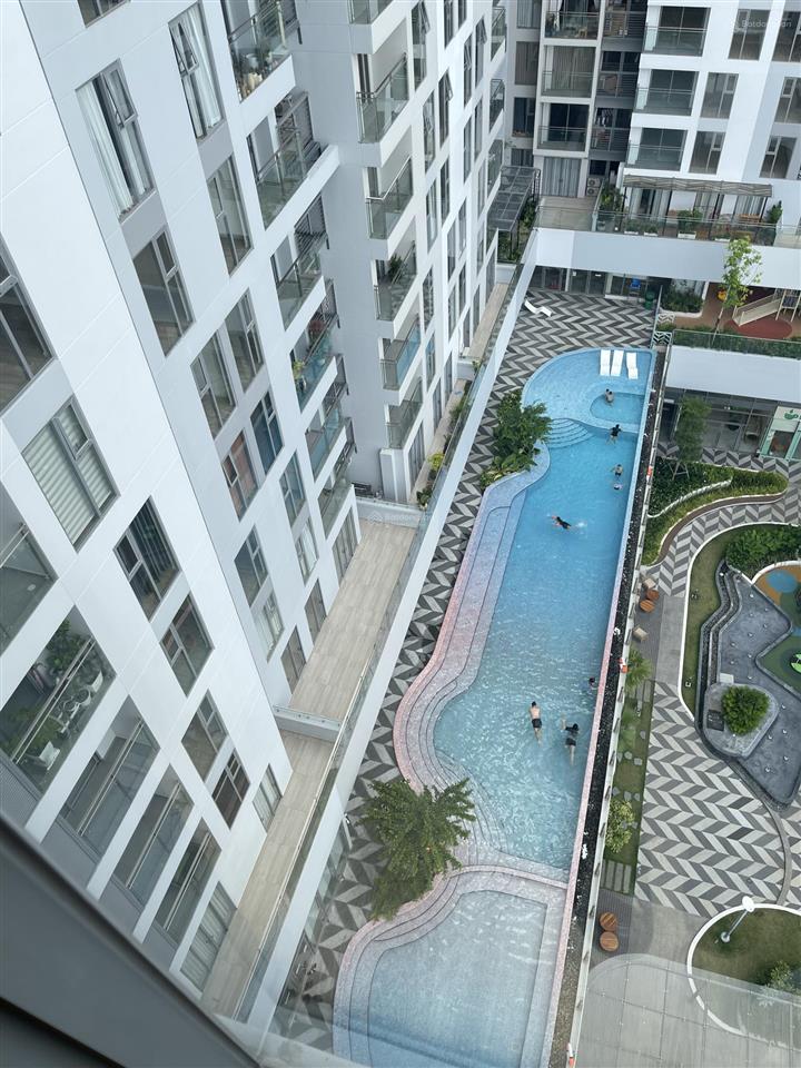 Cho thuê 2pn full nội thất 12 triệu view hồ bơi nội khu siêu mát