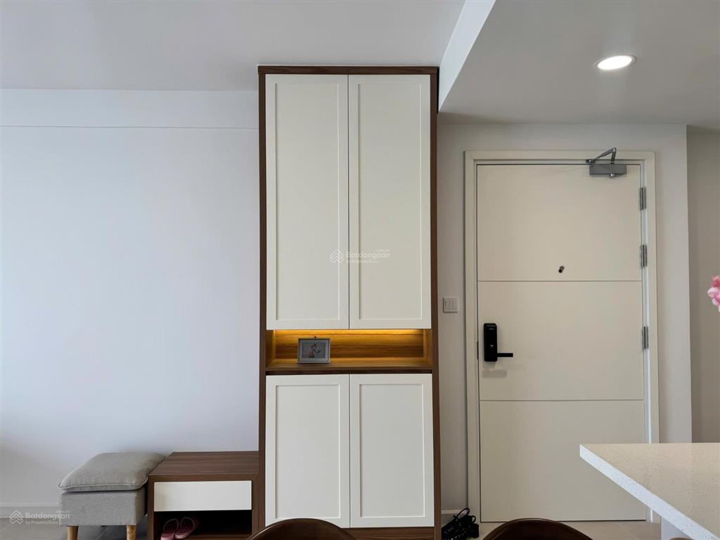 Hot cho thuê 3pn full nội thất 20tr view landmark 81 chỉ cần xách vali vào ở