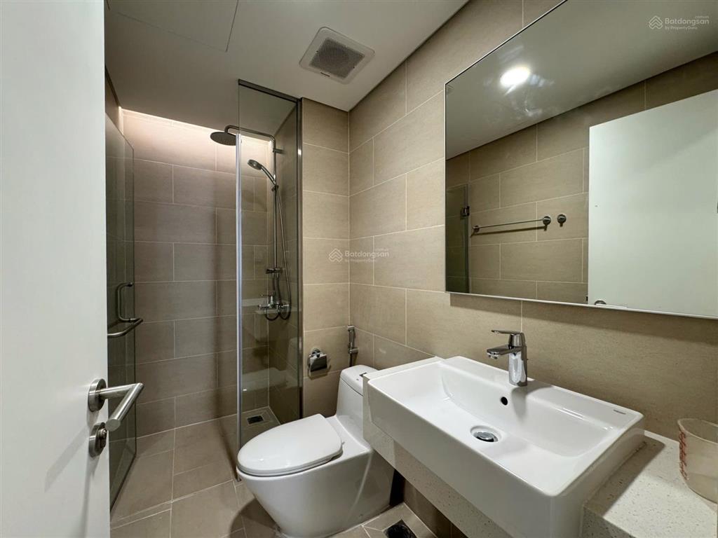 Hot cho thuê 3pn full nội thất 20tr view landmark 81 chỉ cần xách vali vào ở