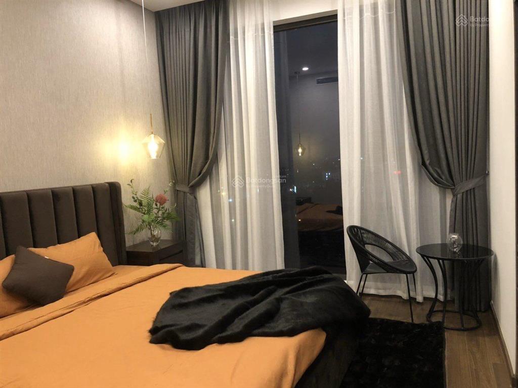 Chính chủ em cần bán căn 2pn 90m2 view thoáng tầng 20 siêu vip sun anora 0363 847 ***