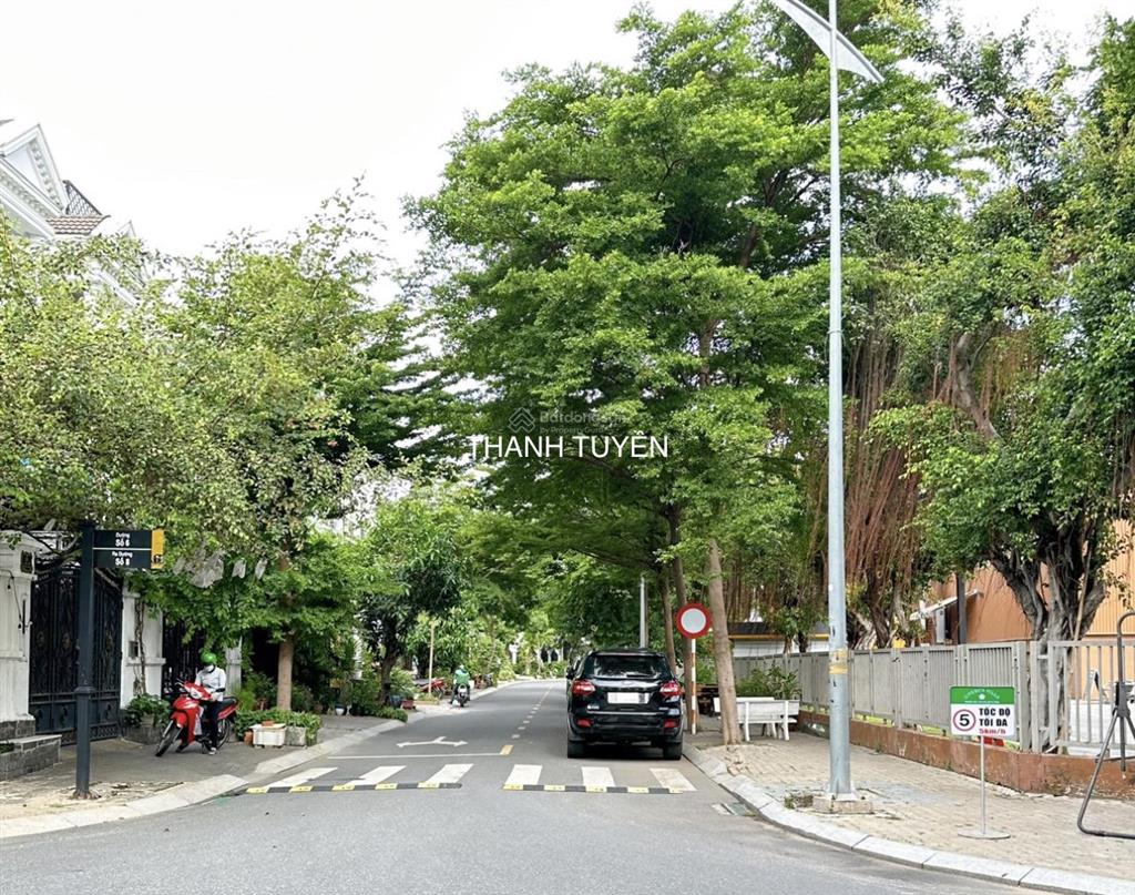 Bán nhà phố gần siêu thị emart, trường việt úc, cityland garden hills. thanh tuyền