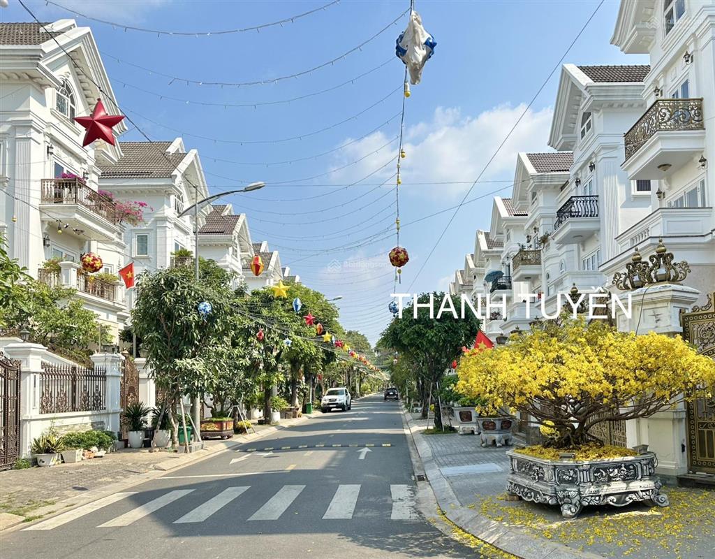 Bán biệt thự song lập nội thất đẹp ở cityland garden hills. thanh tuyền