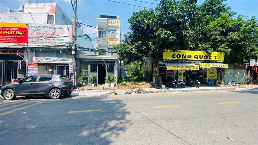 Bán đất dg võ thị sáu gần ngay st go dĩ an dt 118m ngang 4,5 giá 7ty5  0906 309 ***