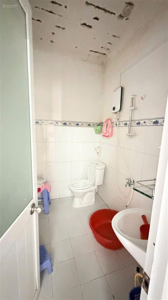 Bán nhà gần làng đh p bình an dĩ an bd dt 87,2m2 ngang 4x21 tc 60m2 2pn giá 3tỷ950,  0906 309 ***
