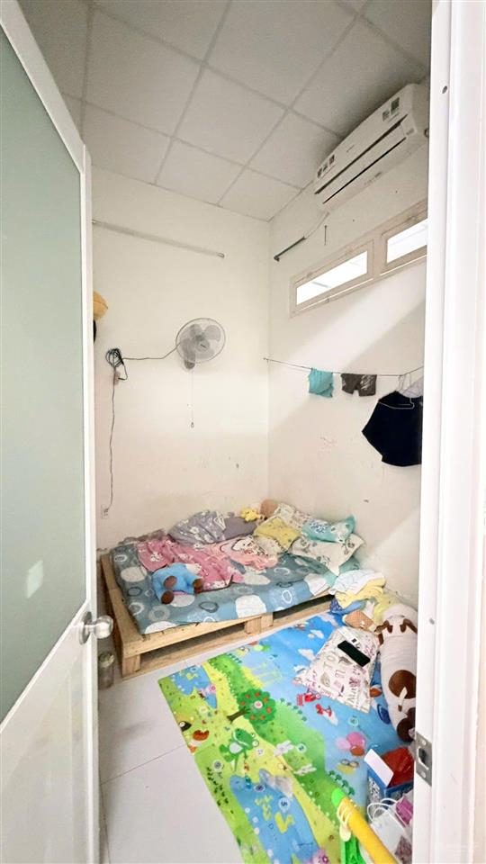 Bán nhà gần làng đh p bình an dĩ an bd dt 87,2m2 ngang 4x21 tc 60m2 2pn giá 3tỷ950,  0906 309 ***