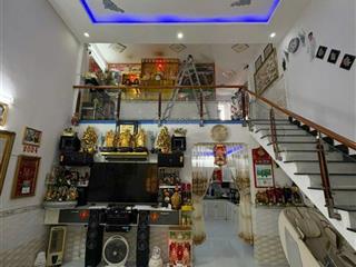 Nhà cấp 4 còn mới 2p.ngủ gần hội trường đông hòa, go đông hòa dĩ an bd dt 57m giá3ty6 0906 309 ***