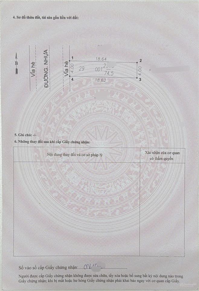 Băn nhà 1 trệt 2 lầu gần vincom 550, gần chợ, trường học, kcn dt 74,5m tc giá 7ty3  0906 309 ***