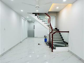 Bán nhà lầu trệt gần ngay chợ dĩ an dt 55m tiện ích full giá 3ty7tl  0906 309 ***
