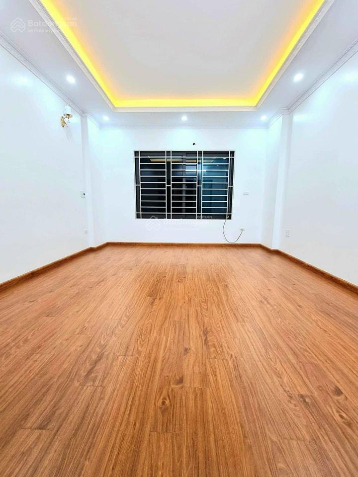 Cho thuê nhà nguyên căn xuân đỉnh. 45m² x 5 tầng. 6pn. vào ở ngay