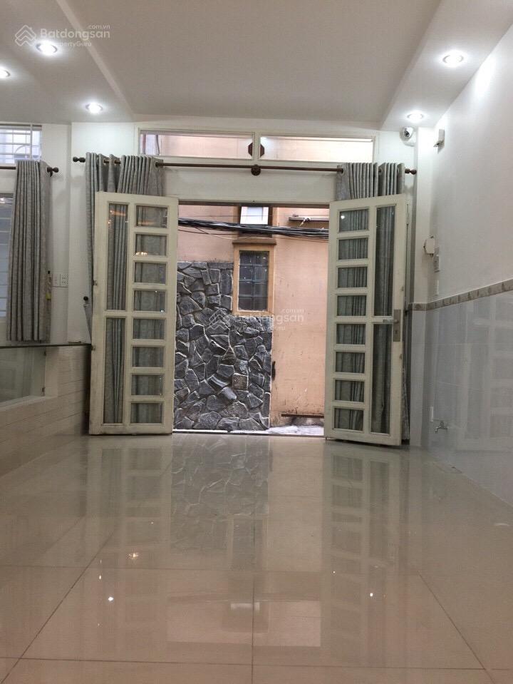 Cho thuê nhà nguyên căn bắc từ liêm. 45m2 x 3 tầng. 8 tr/th, vào ở ngay