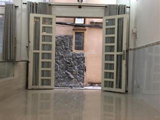 Cho thuê nhà nguyên căn bắc từ liêm. 45m2 x 3 tầng. 8 tr/th, vào ở ngay