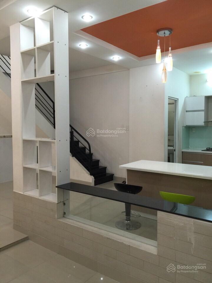 Cho thuê nhà nguyên căn bắc từ liêm. 45m2 x 3 tầng. 8 tr/th, vào ở ngay