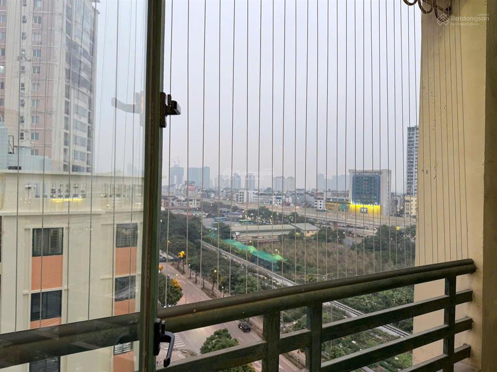 Cho thuê căn hộ chung cư resco cổ nhuế. 120m2. 3pn. full đồ. vào ở ngay