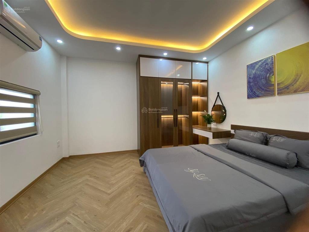Cho thuê nhà nguyên căn trần cung. vào ở ngay