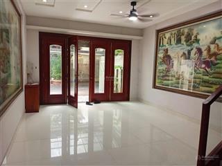Cho thuê nhà liền kề tây hồ  100m x 5 tầng | thang máy | cách hồ tây 200m