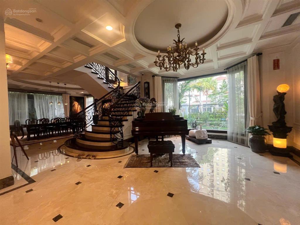 Bán biệt thự giá ưu đãi tại khu đô thị nam thăng long  ciputra, 600 triệu / m2, 342m2
