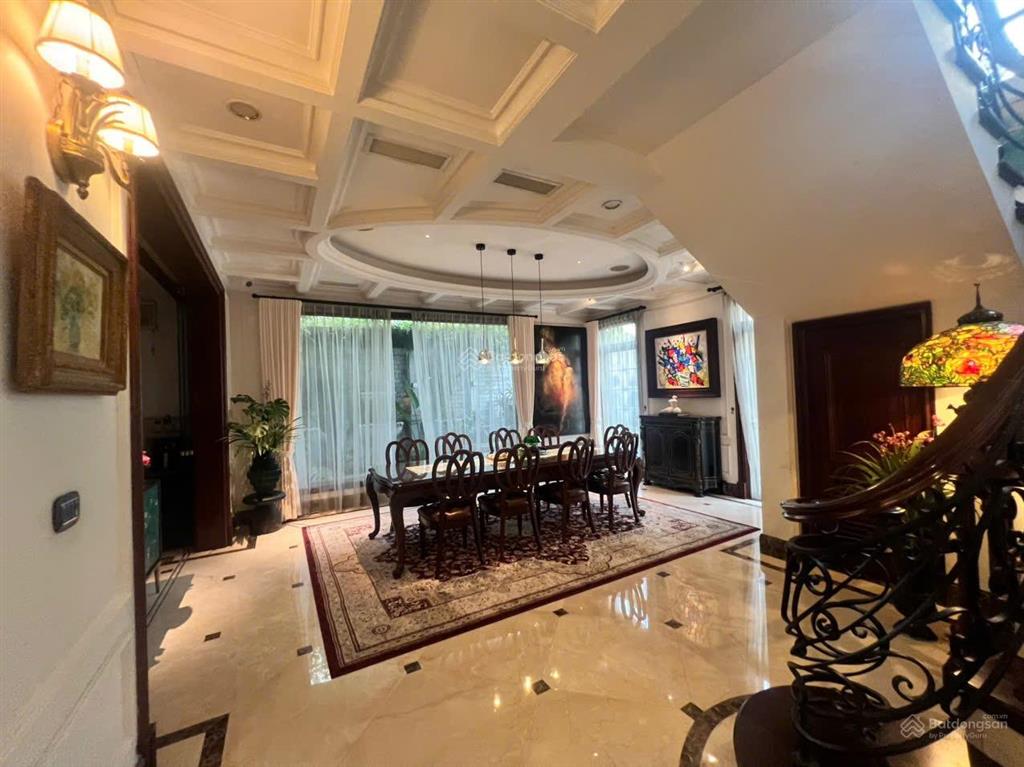 Bán biệt thự giá ưu đãi tại khu đô thị nam thăng long  ciputra, 600 triệu / m2, 342m2