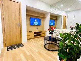 Bán căn hộ tập thể Thái Thịnh, Vĩnh Hồ, Đống Đa, 2 ngủ, 2vs, nhà đẹp ở luôn, ô tô đỗ