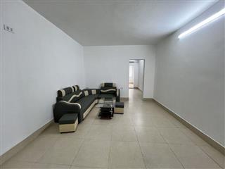 Bán căn hộ tập thể đường Hoàng Đạo Thành, Thanh Xuân, ô tô tránh đỗ chân cầu thang