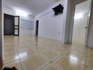 TẬP THỂ NGỌC KHÁNH, BA ĐÌNH, NHÀ ĐẸP, 3 MẶT THOÁNG, Ô TÔ ĐỖ CHÂN CẦU THANG, 6 TRIỆU