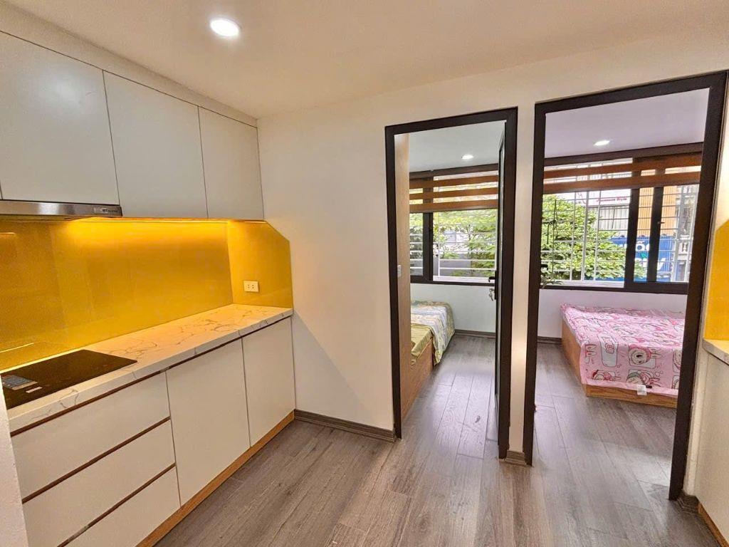 Bán căn hộ tập thể Vình Hồ,Thái Thịnh, Đống Đa, căn góc nhà đẹp như chung cư, ô tô đỗ
