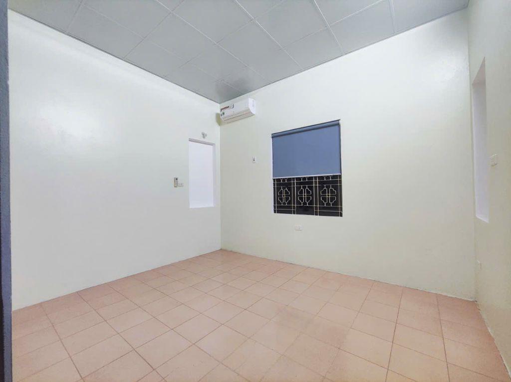 ĐỘI CẤN, VẠN BẢO, BA ĐÌNH, NHÀ ĐẸP Ở LUÔN, GẦN PHỐ, SÂN RỘNG TRƯỚC NHÀ