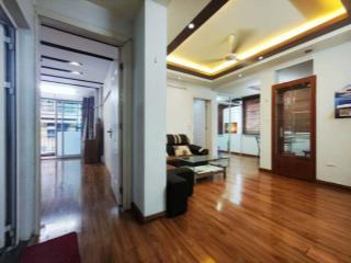 CHO THUÊ CĂN HỘ TẬP THỂ 7.2 HA VĨNH PHÚC, BA ĐÌNH, NHÀ ĐẸP FULL NỘI THẤT, Ô TÔ ĐỖ
