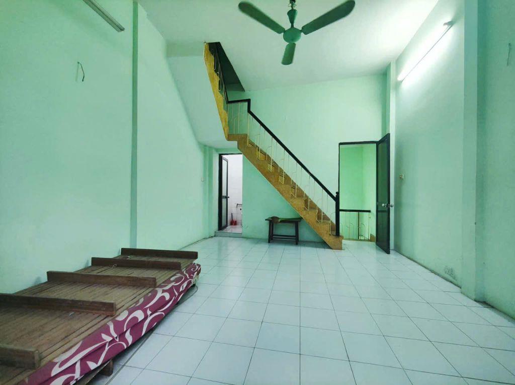 CHO THUÊ NHÀ GẦN 173 HOÀNG HOA THÁM, BA ĐÌNH, MẶT NGÕ Ô TÔ TRÁNH, GẦN PHỐ
