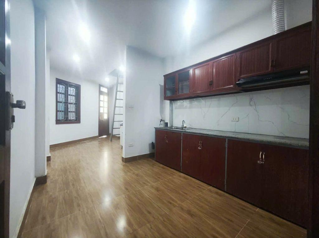 MẶT PHỐ VĂN CAO, BA ĐÌNH - VỈA HÈ ĐÁ BÓNG – Ở, KINH DOANH, HÀNG ĂN