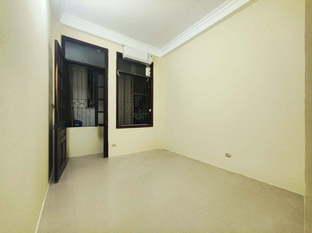 CHO THUÊ NHÀ RIÊNG PHỐ VĂN CAO, BA ĐÌNH, 15M Ô TÔ, 4 TẦNG -  9TR