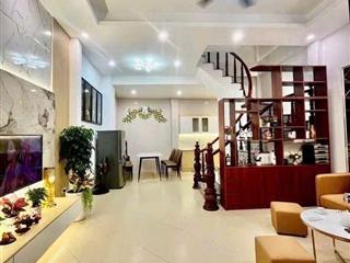 CHO THUÊ NHÀ NGUYÊN CĂN PHỐ TRẦN ĐẠI NGHĨA, HAI BÀ TRƯNG, NHÀ ĐẸP Ở LUÔN