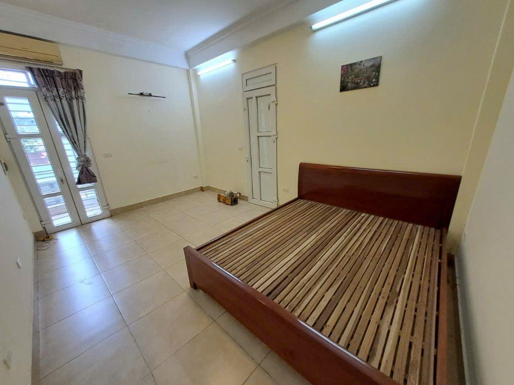 CHO THUÊ NHÀ NGUYÊN CĂN PHỐ NGHĨA DŨNG, BA ĐÌNH, Ở LUÔN,  Ô TÔ ĐỖ CỔNG