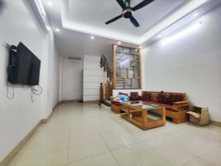 CHO THUÊ NHÀ NGÕ 173 HOÀNG HOA THÁM, BA ĐÌNH, 5 TẦNG, NGÕ THÔNG, Ô TÔ ĐÔ CỬA
