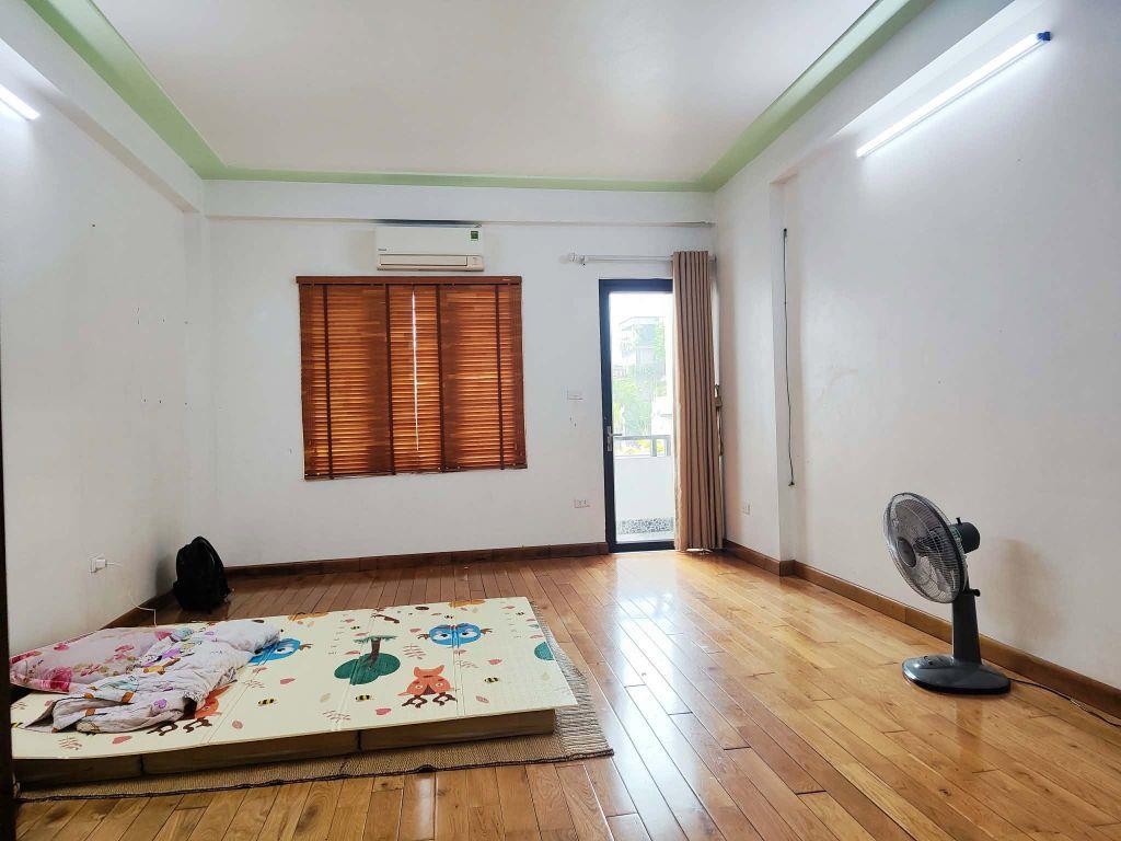 CHO THUÊ NHÀ NGÕ 173 HOÀNG HOA THÁM, BA ĐÌNH, 5 TẦNG, NGÕ THÔNG, Ô TÔ ĐÔ CỬA