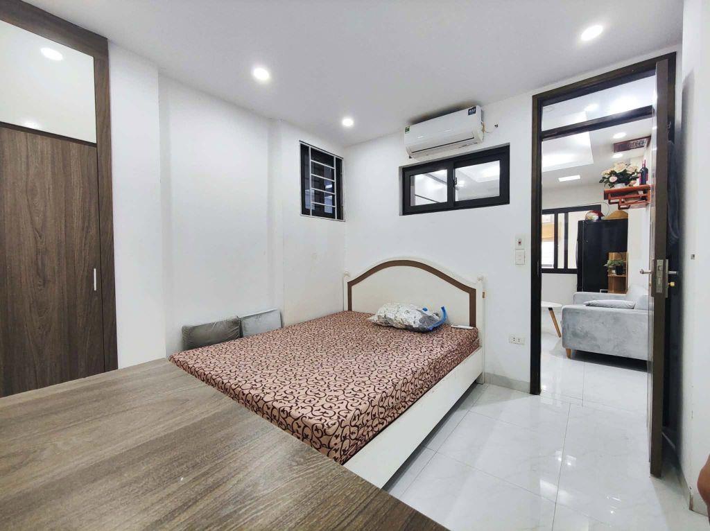 CHO THUÊ CĂN HỘ CHUNG CƯ PHỐ HÀO NAM, ĐỐNG ĐA, 2 NGỦ FULL ĐỒ, GẦN BÃI Ô TÔ