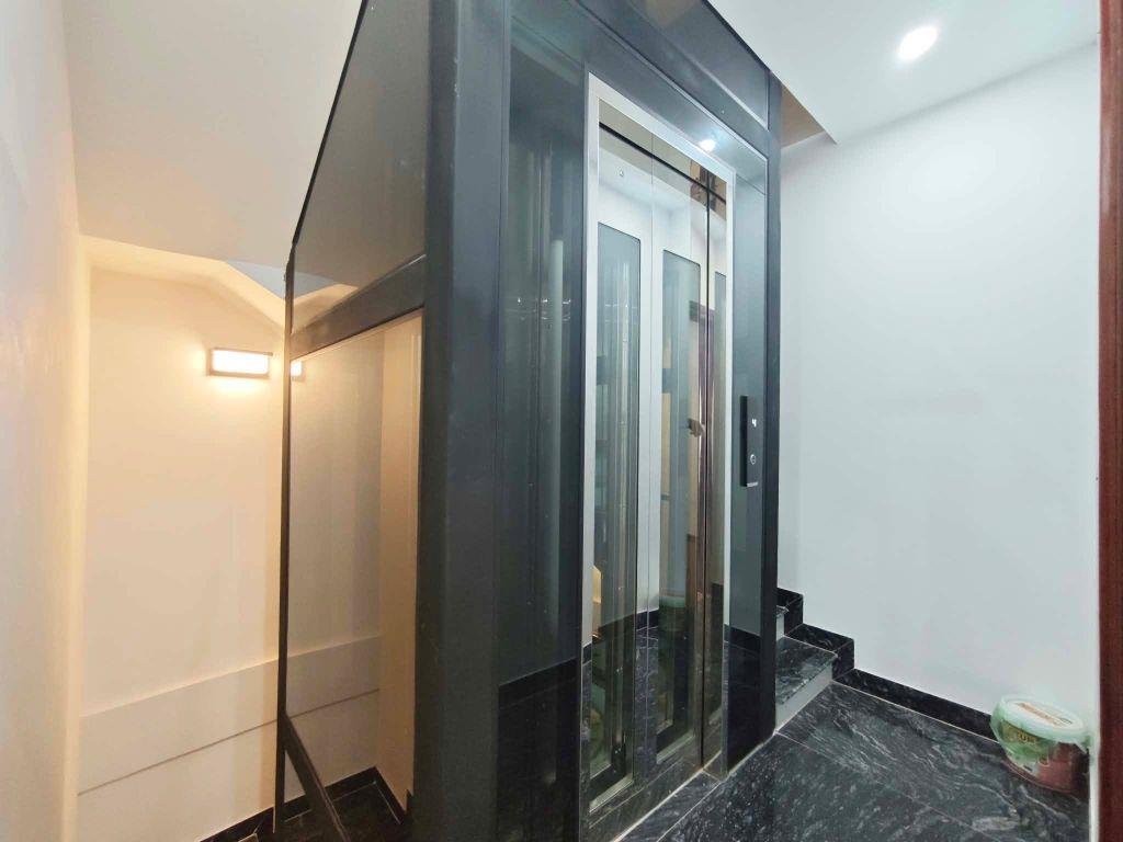 CHO THUÊ NHÀ 7.2HA VĨNH PHÚC, BA ĐÌNH, NHÀ MỚI, THANG MÁY, GẦN Ô TÔ