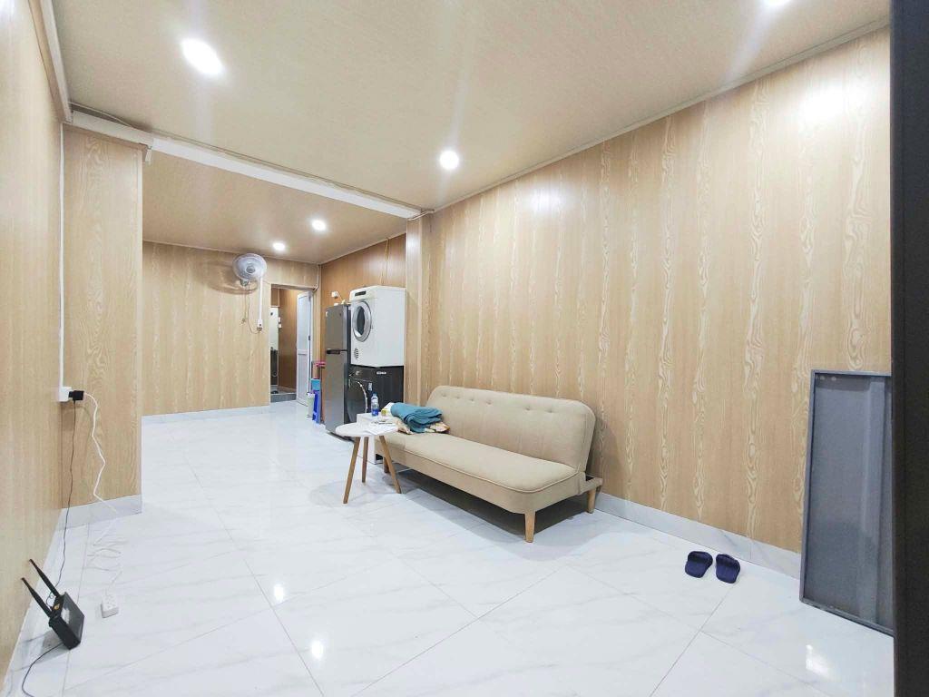 TẬP THỂ TẦNG 1 THÀNH CÔNG, BA ĐÌNH - MẶT NGÕ ÔTÔ ĐỖ TRÁNH - NHÀ ĐẸP – GẦN PHỐ - VỪA Ở VỪA KD, NAIL, SPA, VP 