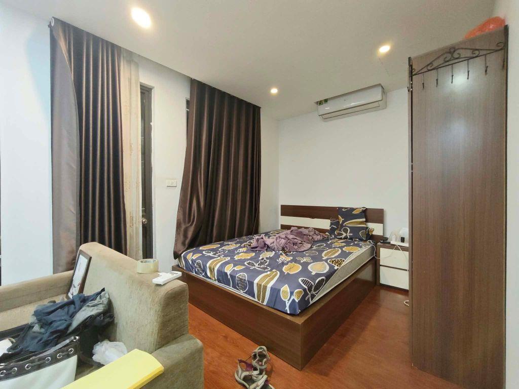 CHO THUÊ CĂN HỘ NGÕ 279 ĐỘI CẤN, BA ĐÌNH, NHÀ ĐẸP, THANG MÁY, Ô TÔ ĐỖ CỬA