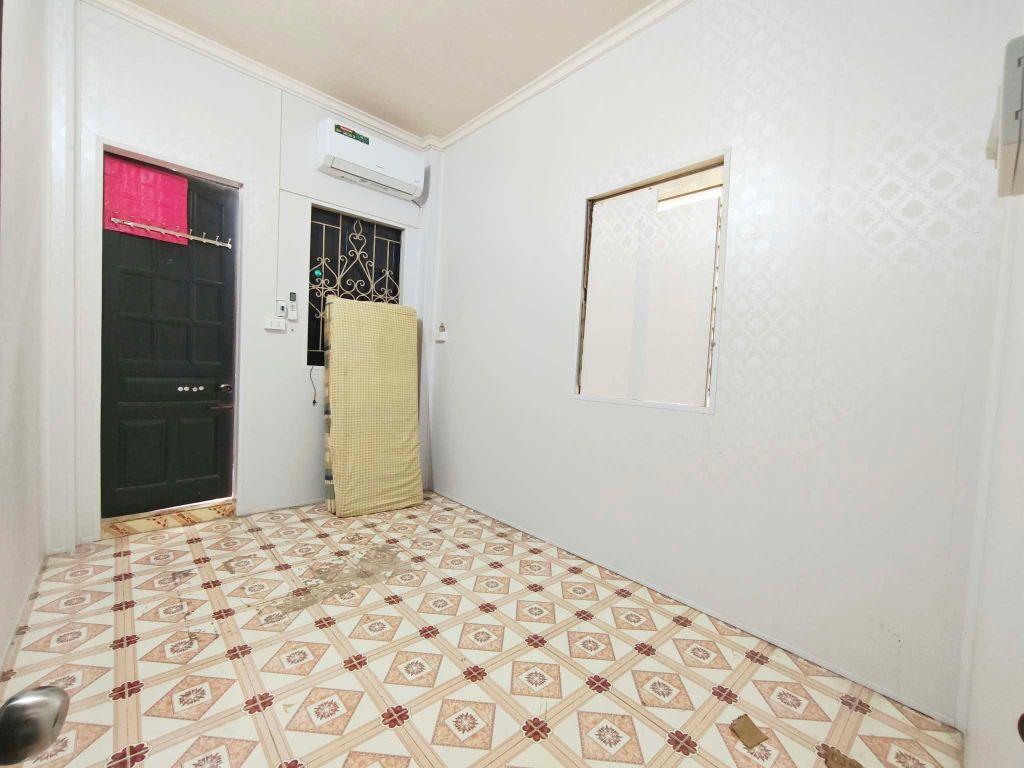 CHO THUÊ NHÀ NGUYÊN CĂN VĨNH PHÚC, BA ĐÌNH, NGỎ RỘNG, 4 TẦNG - 5.5TR