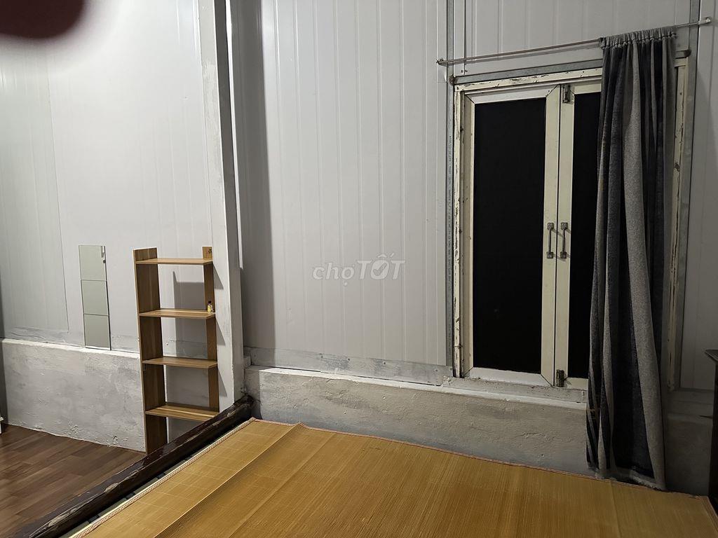 Phòng trọ 15m2 điều hoà Kim Mã